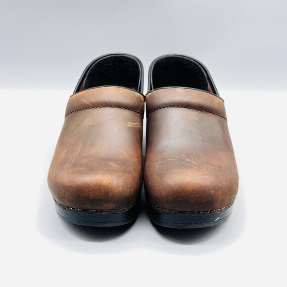 Dansko Shoes Womens 8 Brown Leather Professional Clogs Slip On Work Nursing - Picture 3 of 10
